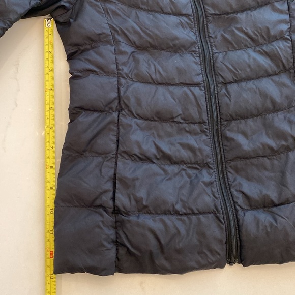 Bundle | Uniqlo light warm parka | girls jacket - Picture 9 of 11